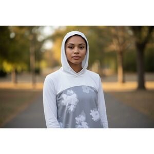 Under Armour Women's Gray‎ Floral Iso-Chill Hoodie Size M Activewear athleisure